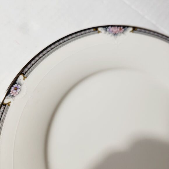 Noritake Salad Plates 8 1/4in Halifax Fine China Floral Lot of 4 Vtg 7729 Rose - Picture 5 of 7